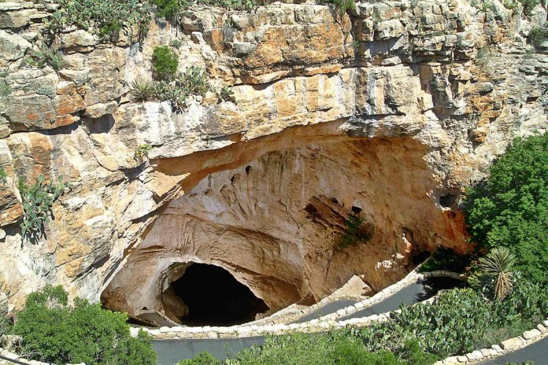 Эрозионные пещеры
