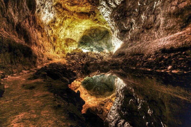 Пещера Махпела