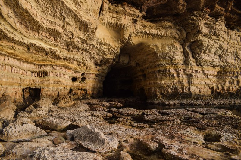 Остров Хендерсон пещера