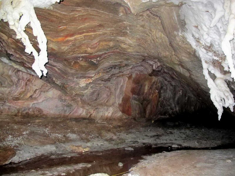 Тектонические пещеры