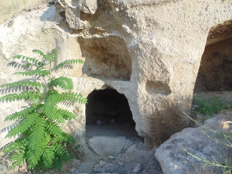 Пещера Савр