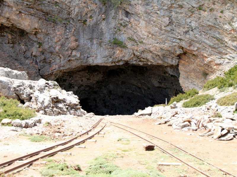 Идейская пещера на Крите