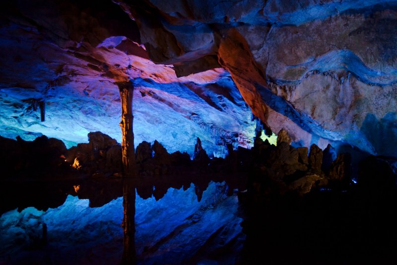 Борщовские пещеры Лужского района