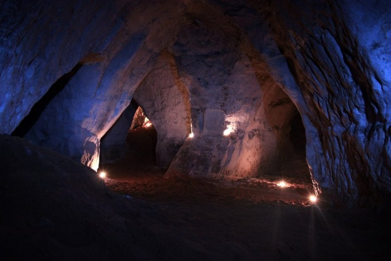 Оредежские пещеры Ленинградская область