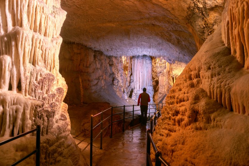 Пещера Geißenklösterle