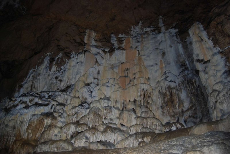 Эмиль Раковица пещера