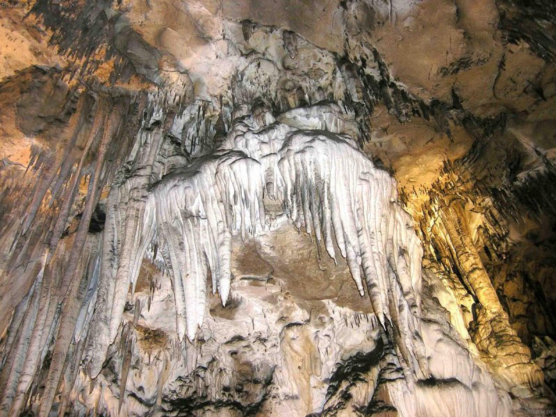 Майкоп Азишская пещера