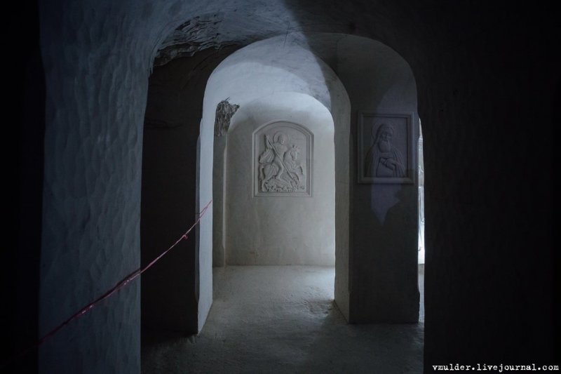 Холки монастырь Белгородская область пещеры
