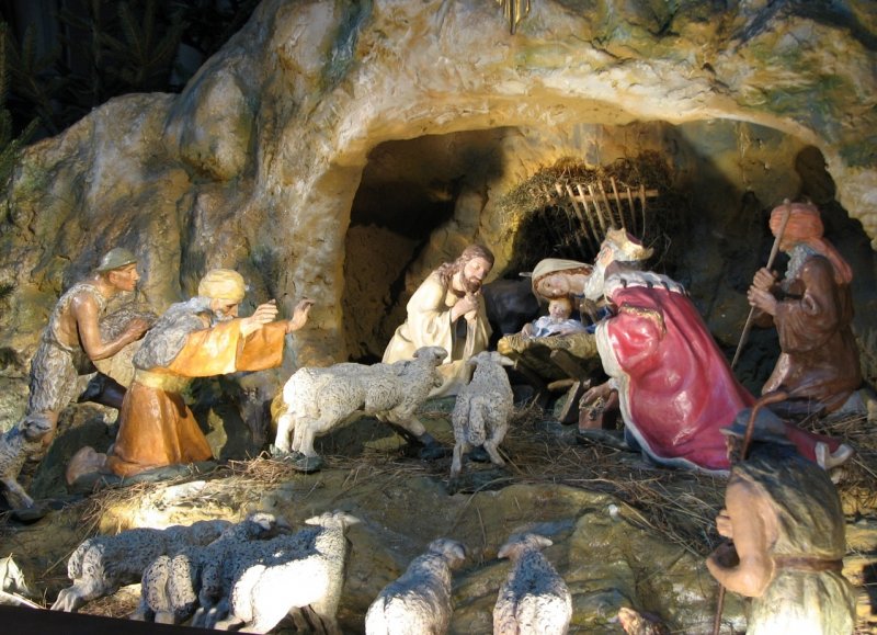 Пещера вертеп Рождественский