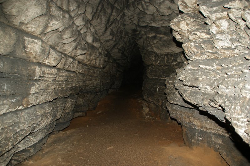 Юрюзань пещера щелевая