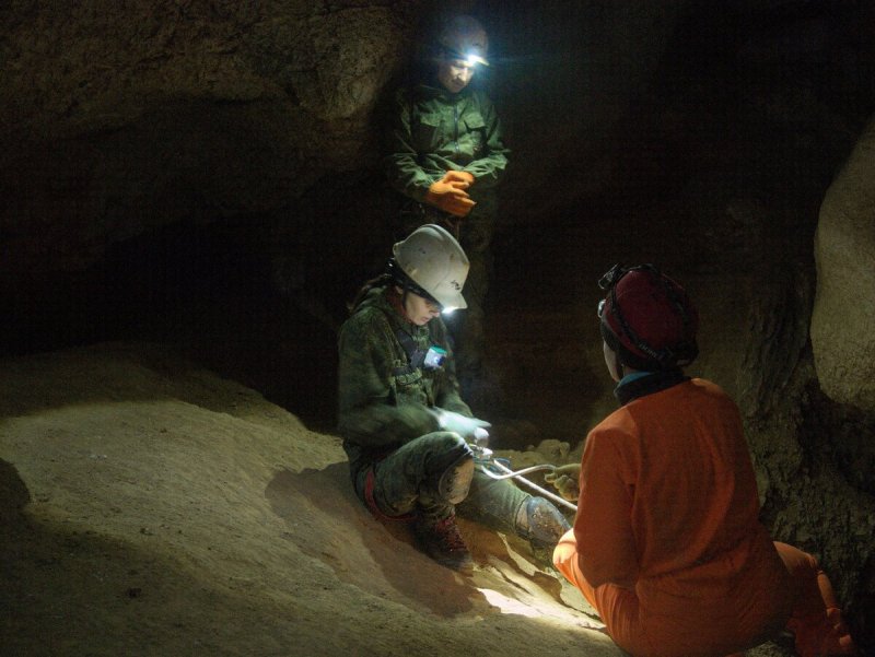 Пещера археологическая Хакасия