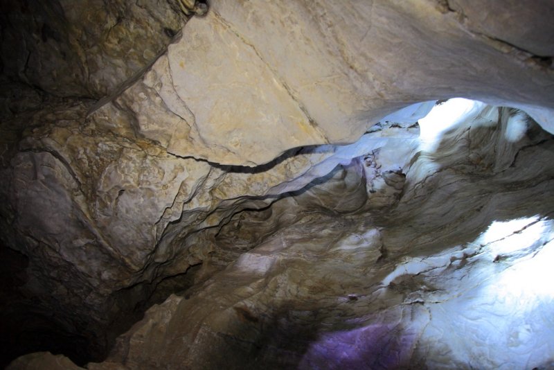 Пещера Студенческая Баскунчак