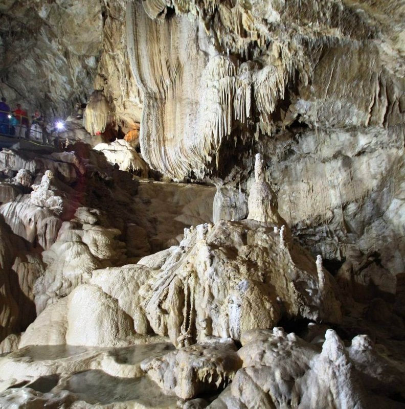 Абхазия Новоафонская пещера монастырь