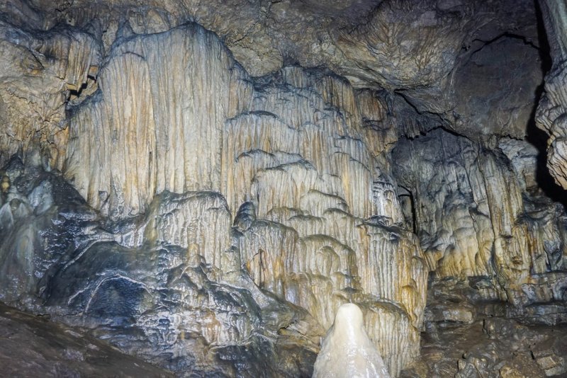 Азишская пещера Адыгея Пальма желаний