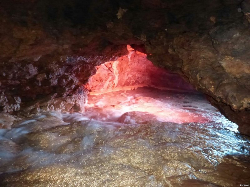 Этажи красной пещеры