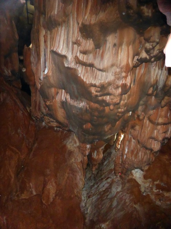 Ущелье Скельская пещера