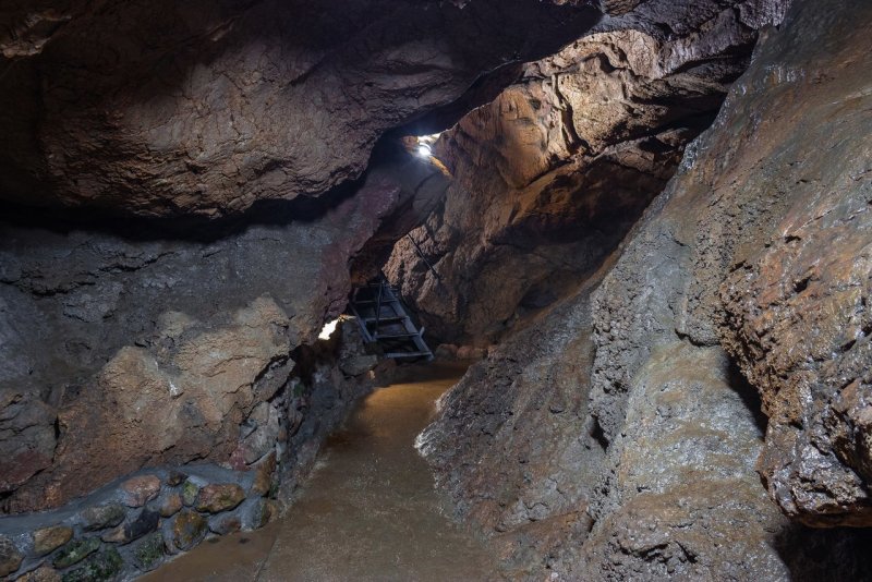 Поющая пещера Крым