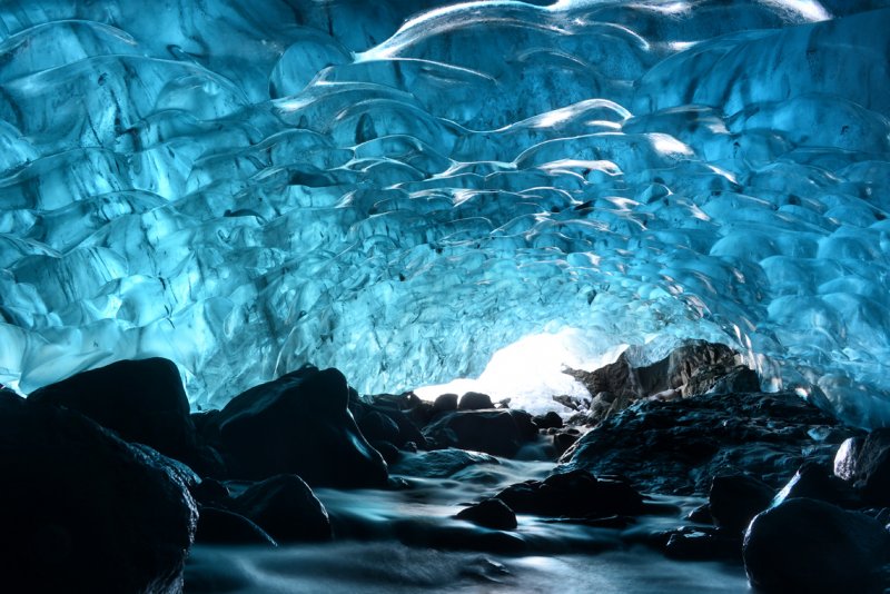 Исландия пещеры ватнайёкюдль