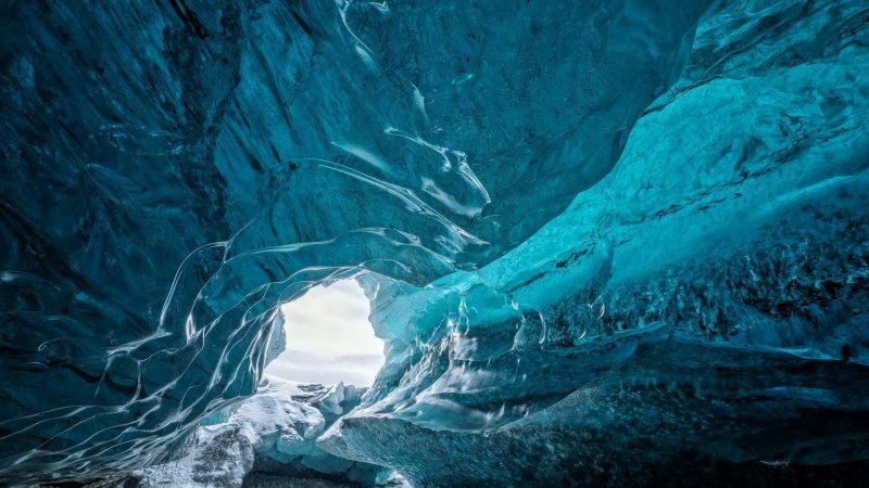 Пещеры ледника ватнайёкюдль, Исландия