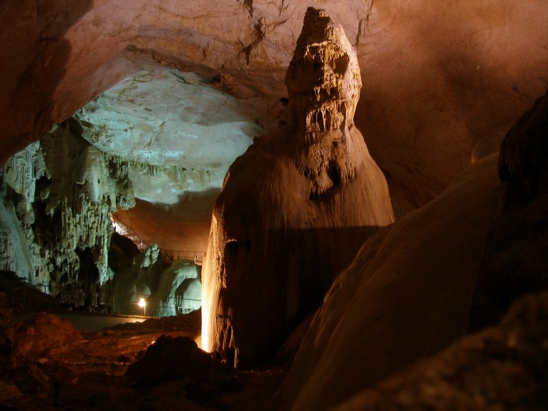 Мамонтова пещера (Mammoth Cave)