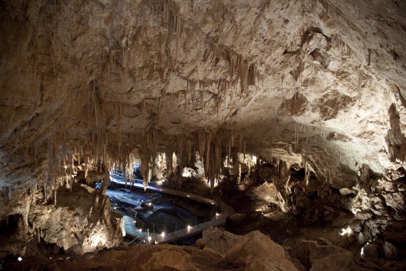 Пещера Котцетанг