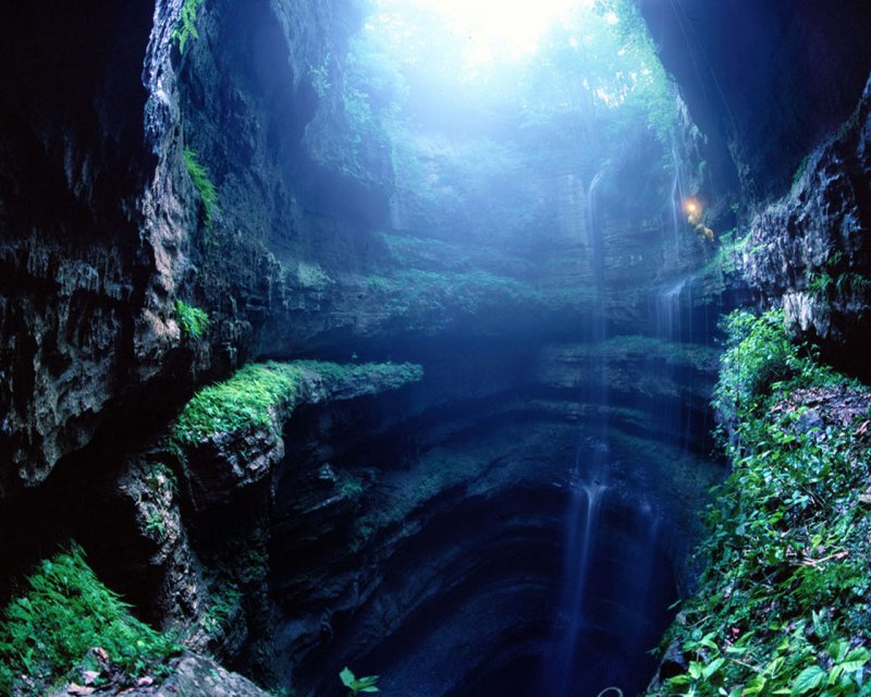 Санктум пещера