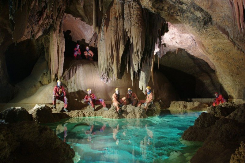 Пещера Шондонг (национальный парк Фонгня-Кебанг)