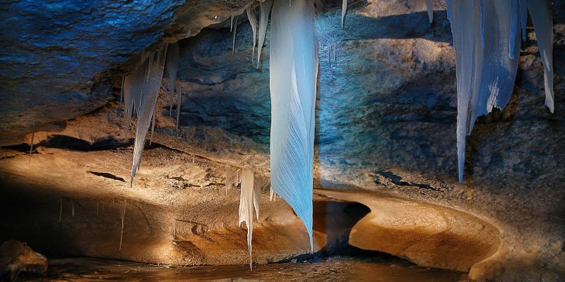 Пещеры Пинежского заповедника карстовые летом
