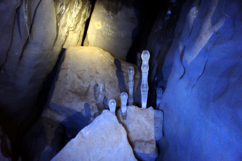 Пещера Шемахинская 2