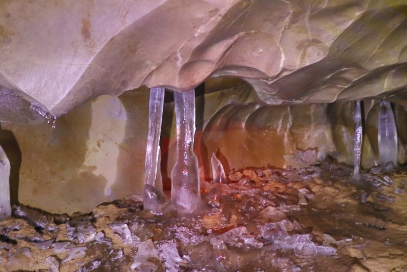 Пещера сухая атя