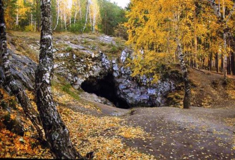 Мраморная пещера Сугомак