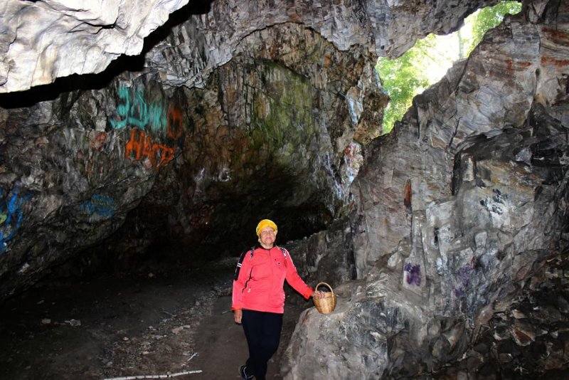 Гора Сугомак пещера Сугомак маршрут