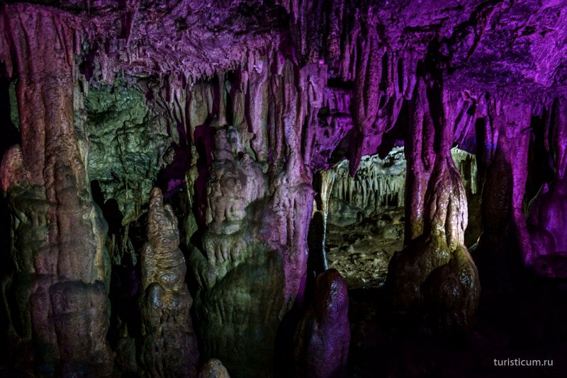 Пещера арт сталактиты и сталагмиты ВРТ