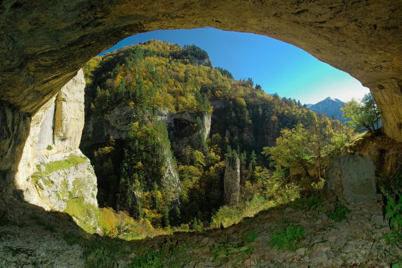 Патерна Валенсия пещеры