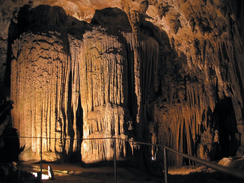 Сталактитовые пещеры Аггтелек