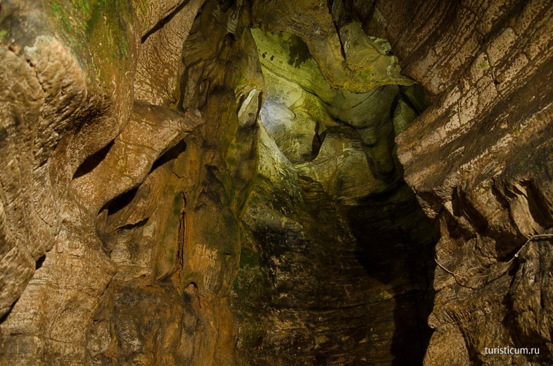 Апшеронская пещера Сочи