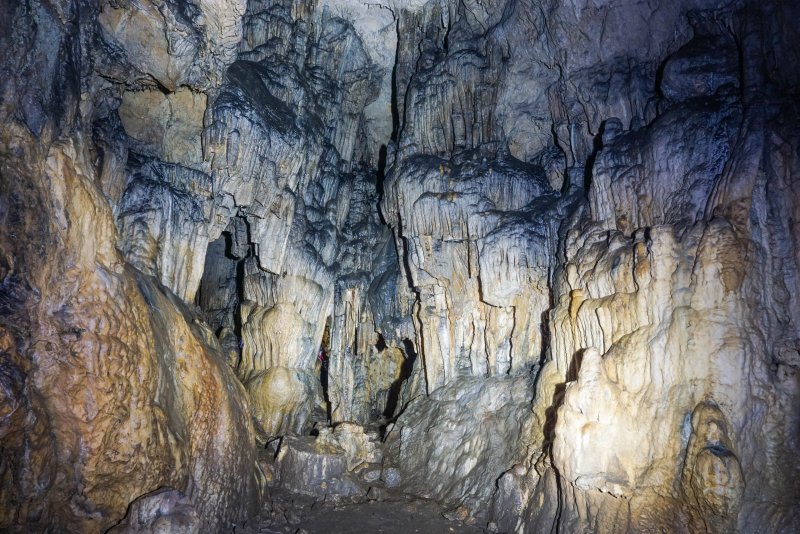 Патерна Валенсия пещеры