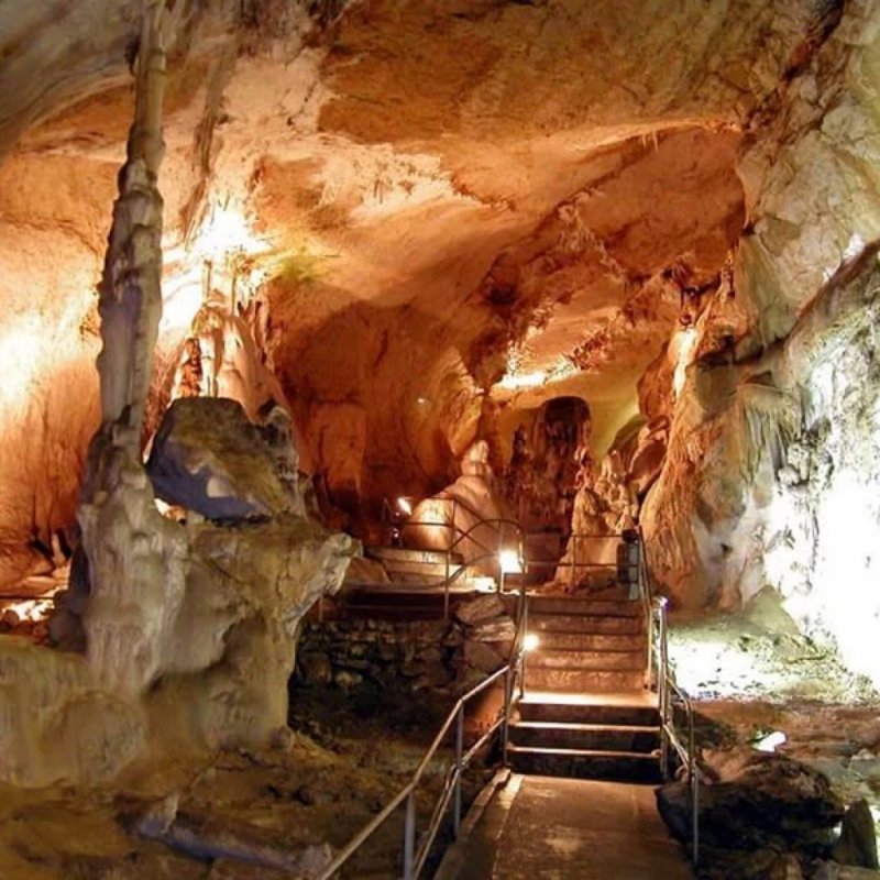 Спелеотуризм мраморная пещера Крым
