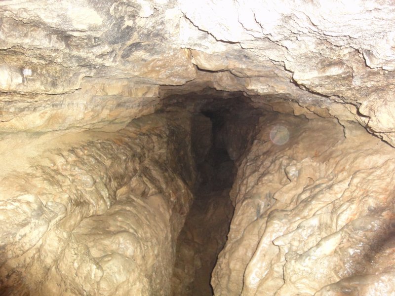 Юрьевские пещеры и штольни в Камском Устье