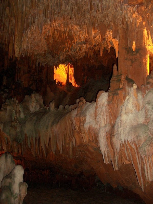 Дамлаташская пещера,