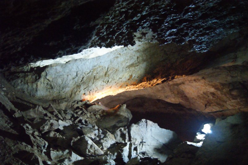 Пещера липа