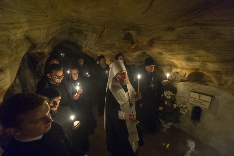 Пещеры Богом зданные Свято-Успенского Псково-Печерского монастыря