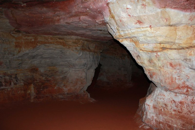 Пещера Трехглазка Саблино