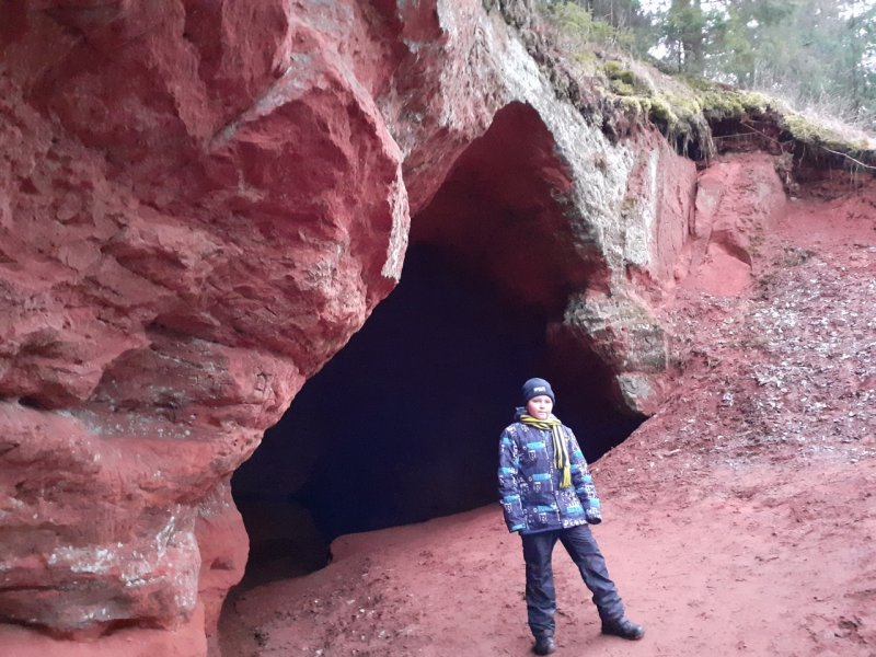 Усадьба Набокова в Рождествено пещеры