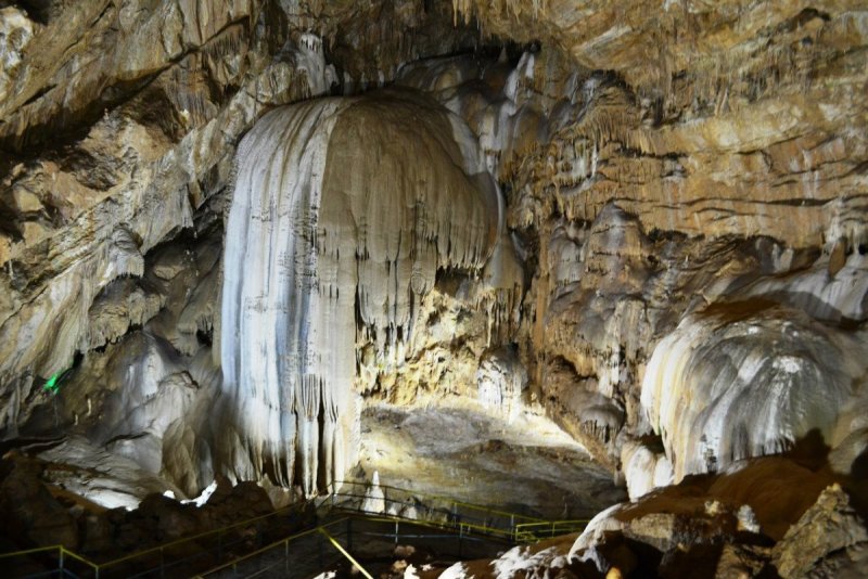 Новоафонская пещера в 1980-е
