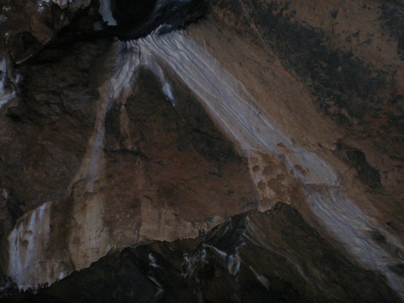 Пещера Караульная глиняный грот