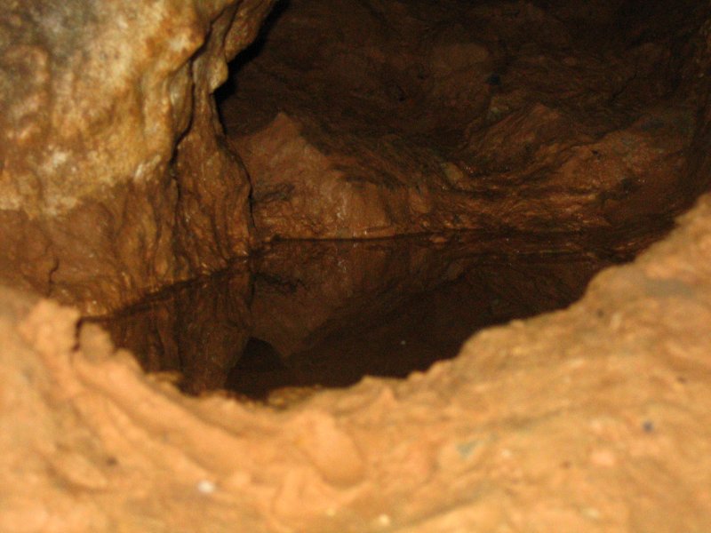 Пещера Караульная 2