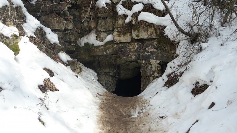 Пещера Лисичка Старица