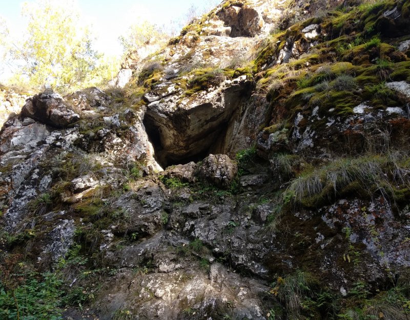 Смолинская пещера алтарь
