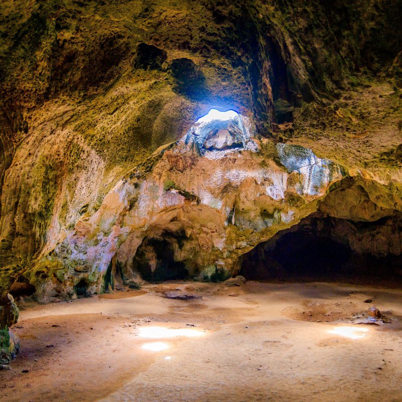 Гуансийские пещеры